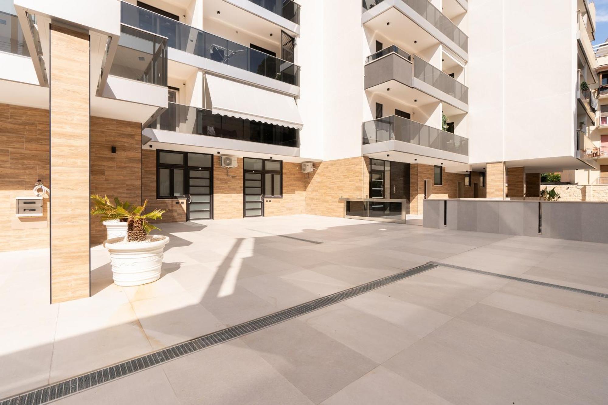 Porta 29 Apartments Trani Esterno foto